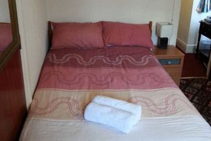 Room 21 of 149
