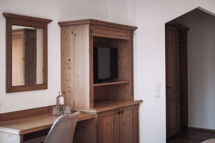 Room 15 of 56