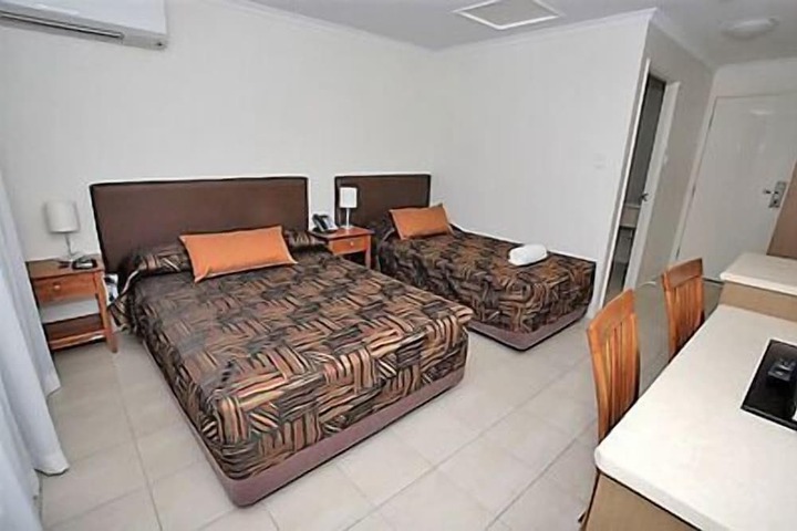 Room 6 of 21