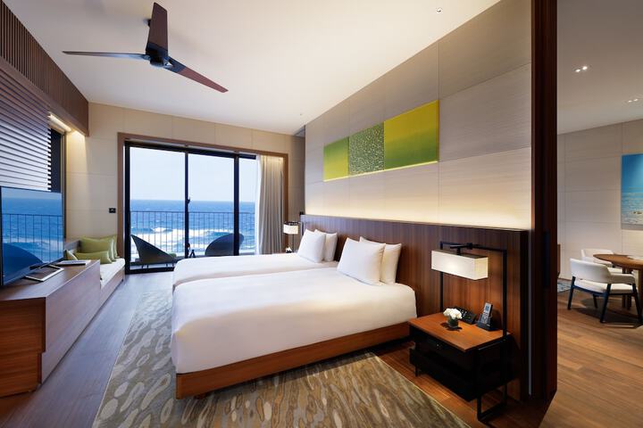 Room 10 of 184