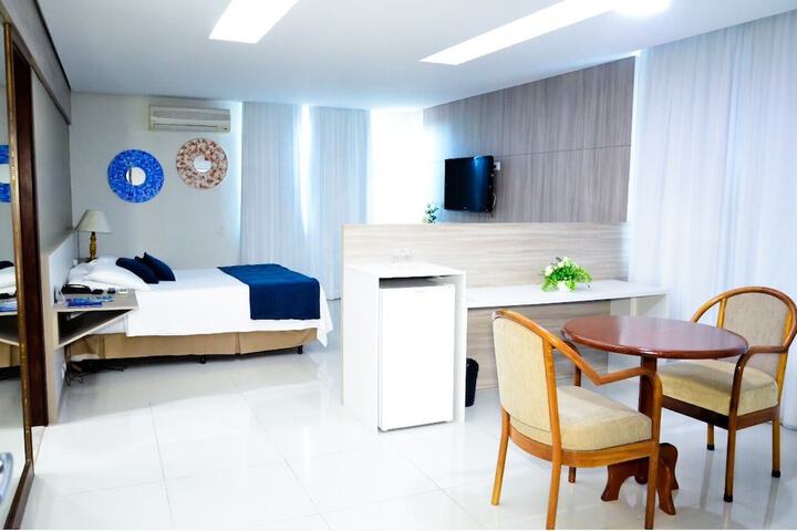 Room 15 of 34
