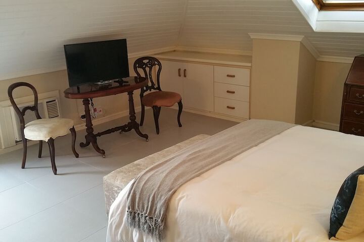 Room 4 of 46