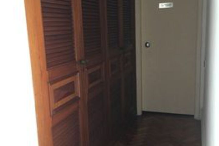 Room 35 of 71