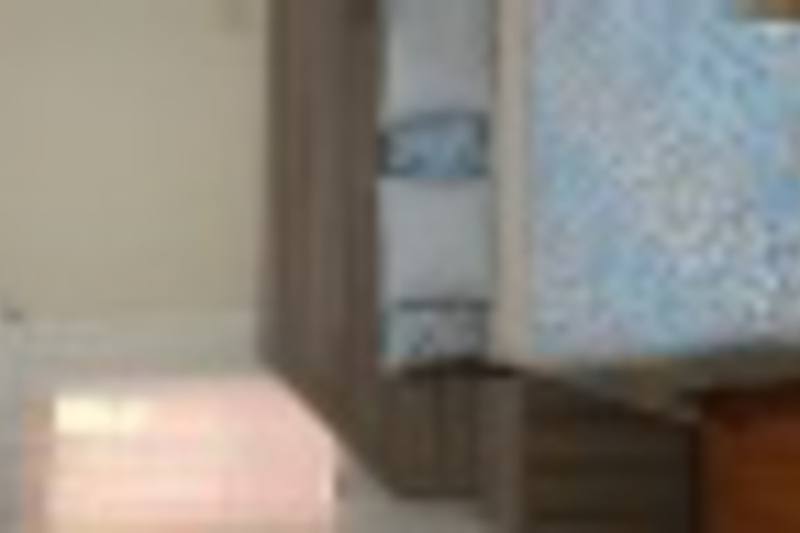 Room 184 of 216