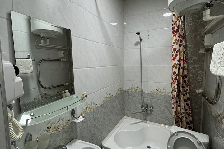 Room 14 of 23