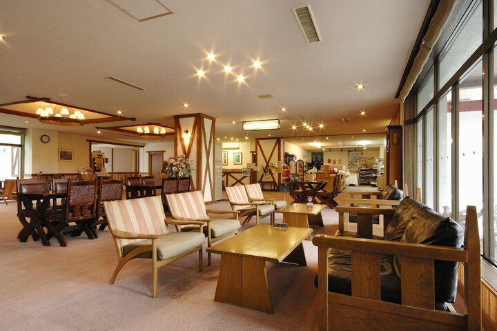Hotel Interior 5 of 38
