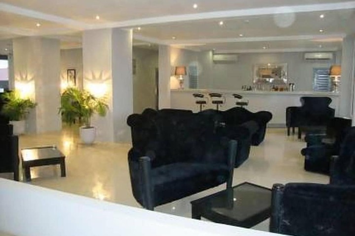 Hotel Interior 4 of 29