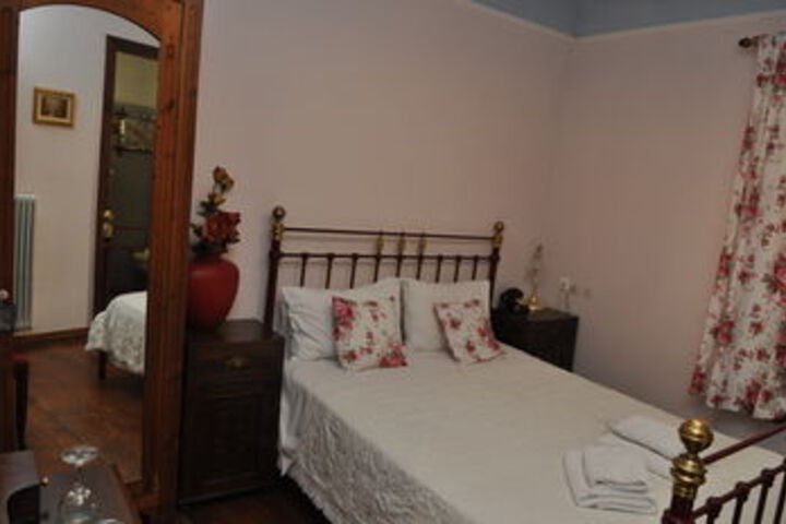 Room 9 of 36