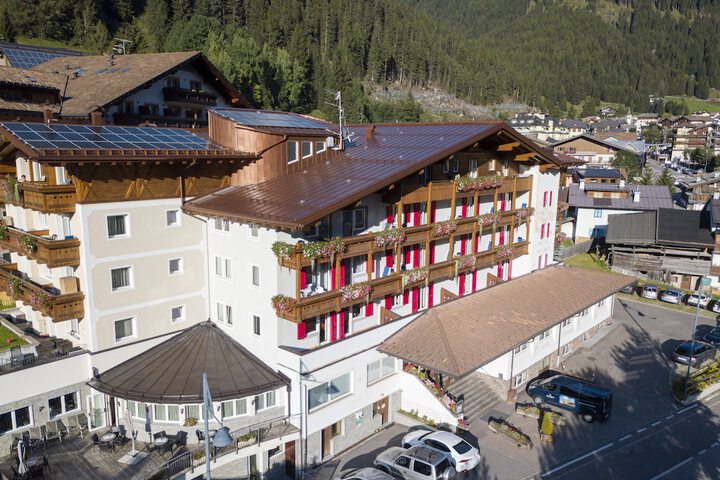 Hotel 64 of 65