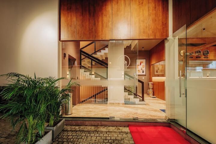 Hotel 98 of 107