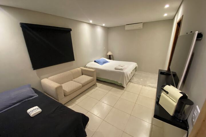 Room 2 of 38
