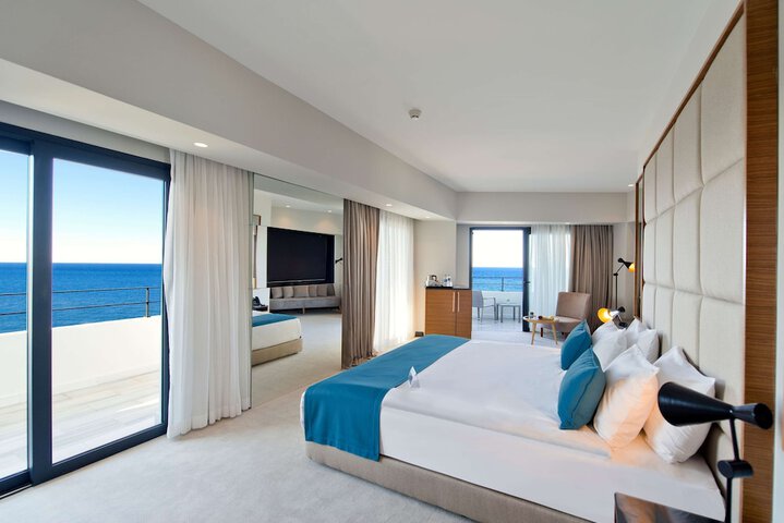 Room 20 of 98