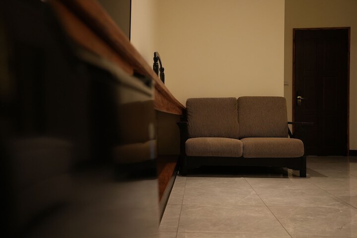 Room 14 of 37
