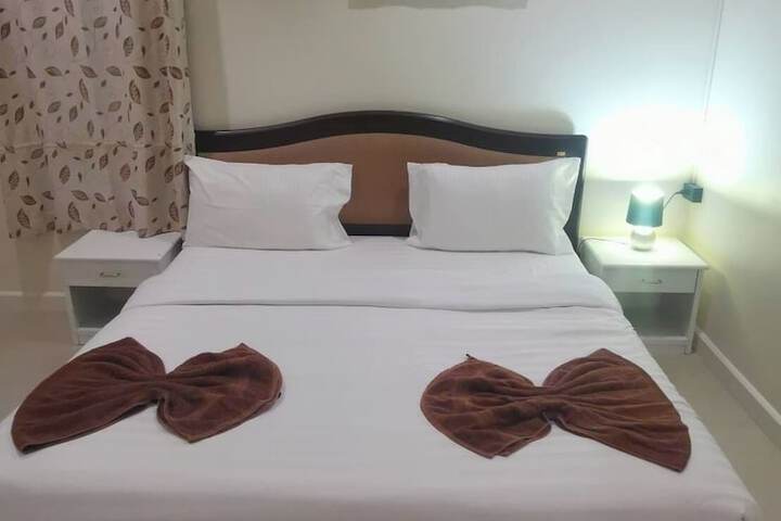 Room 36 of 60