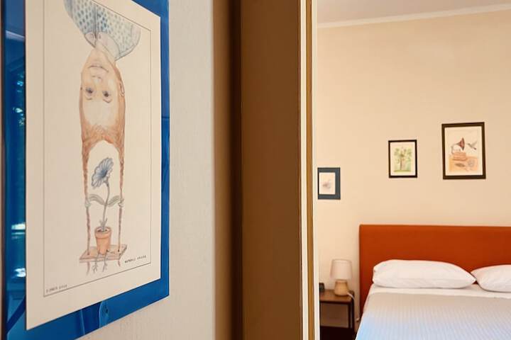 Room 10 of 38