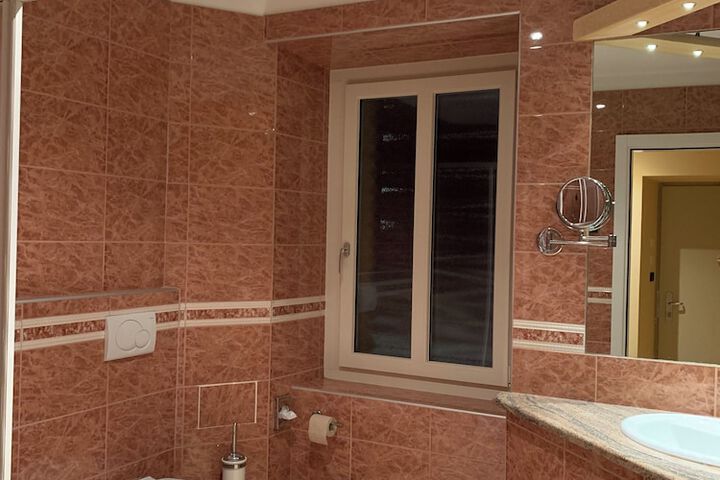 Clean Restrooms