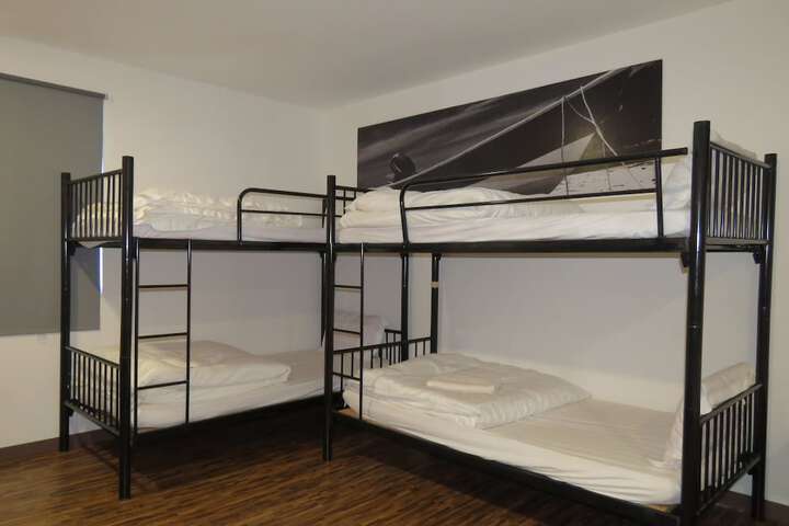Room 20 of 147
