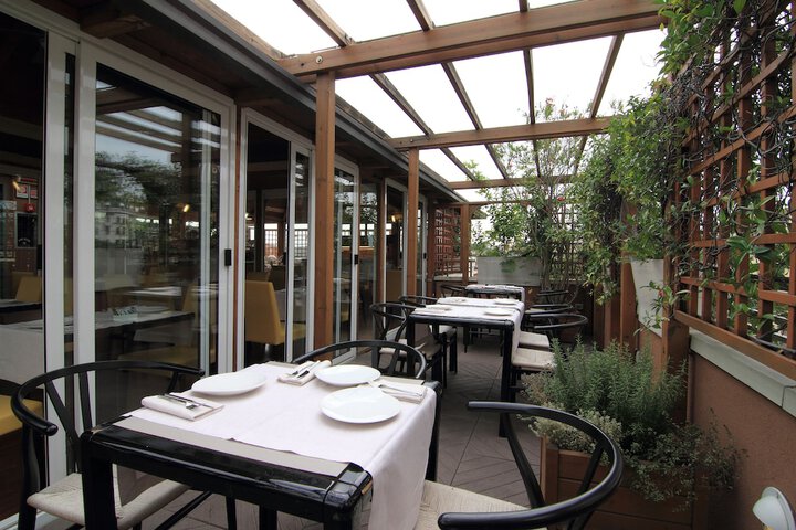 Dining 62 of 72
