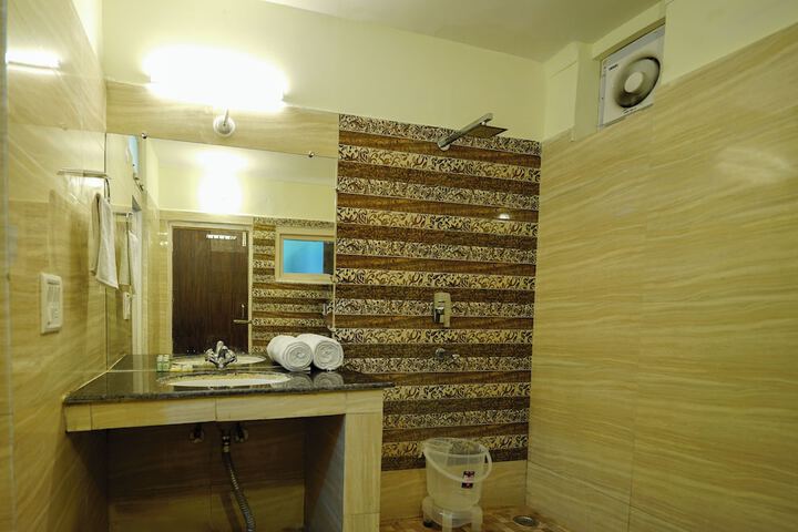 Room 41 of 72