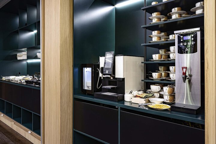 Breakfast/Coffee Service 48 of 76
