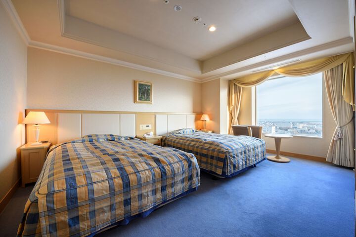 Room 8 of 78