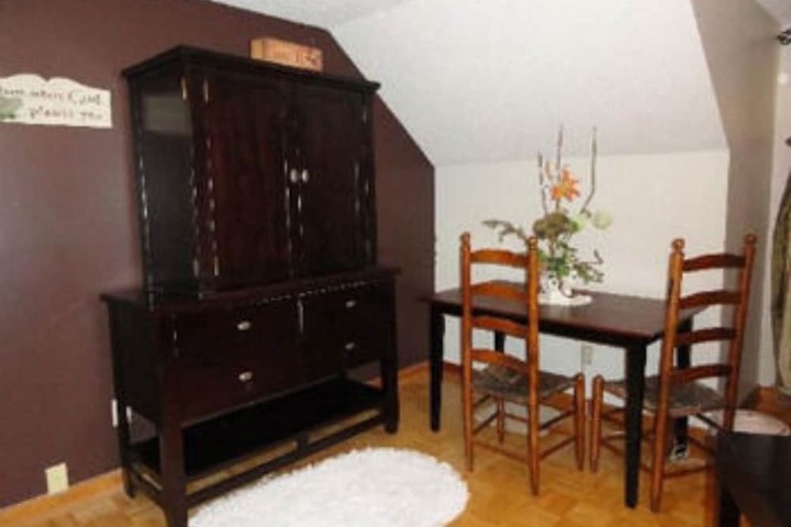 Room 10 of 53