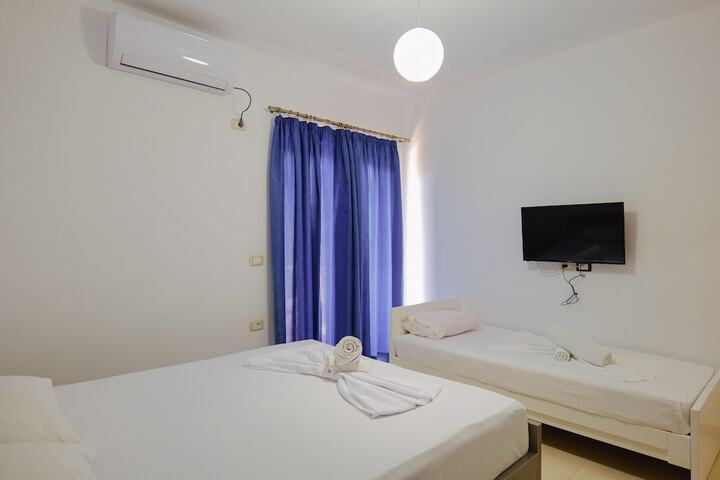 Room 29 of 111