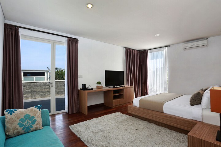 Room 6 of 55