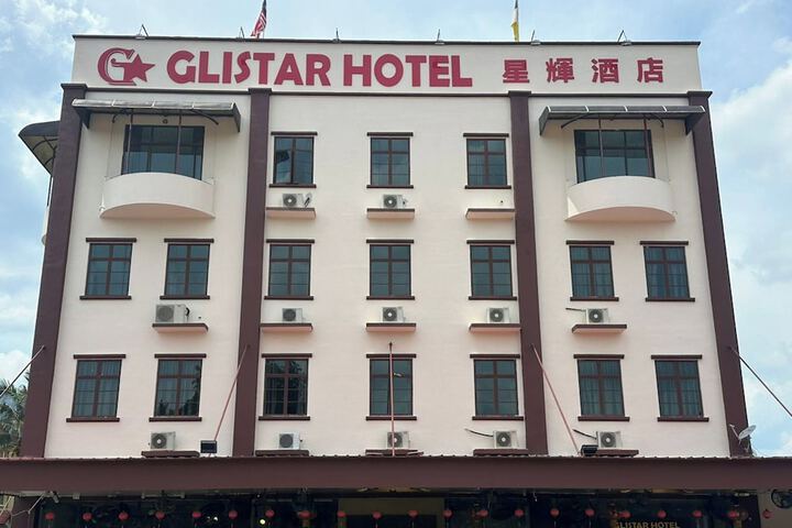 Glistar Hotel