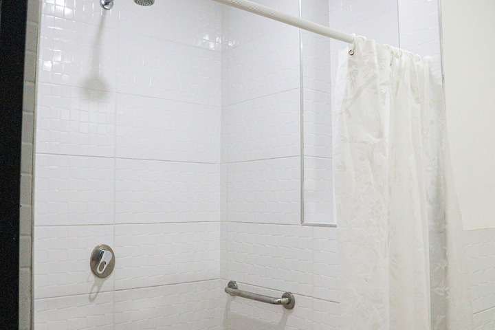 Room 16 of 21