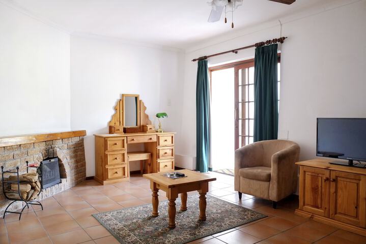 Room 6 of 110