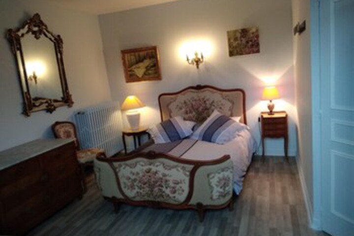 Room 18 of 22