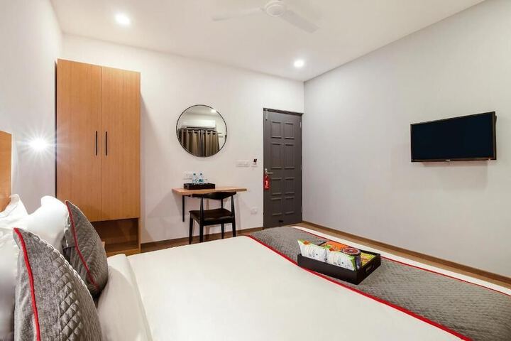 Room 7 of 25