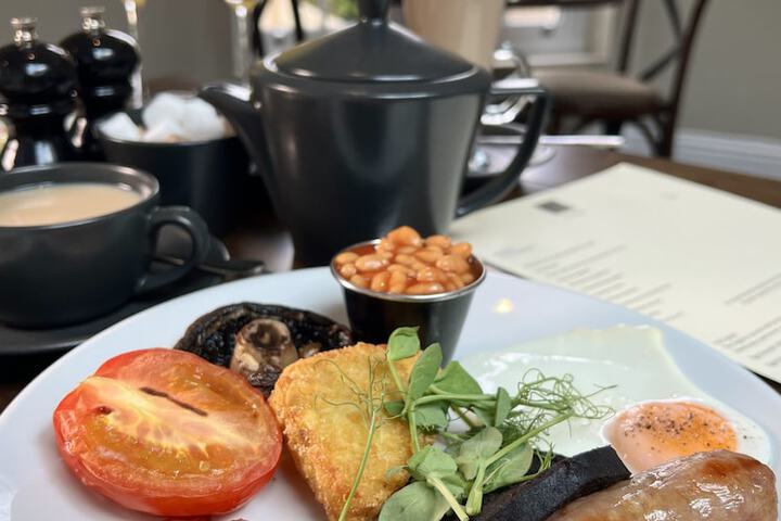 Breakfast meal