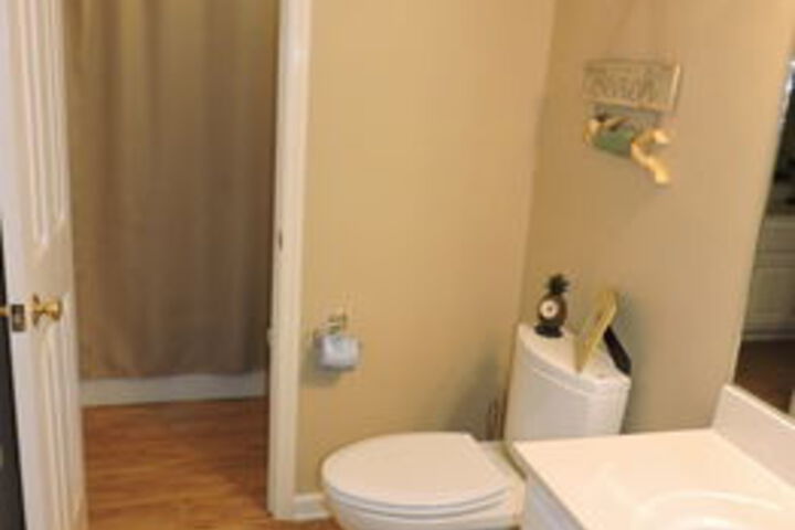 Room 4 of 59