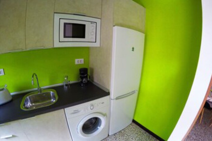 Room 18 of 23