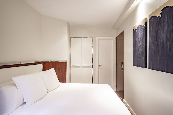 Room 30 of 75