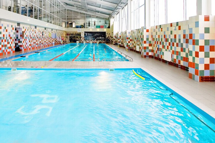 Pool Hotel