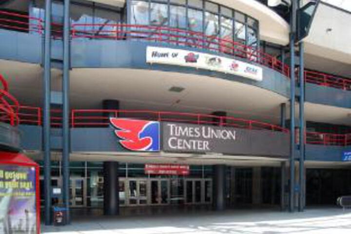 Exterior of Comfort Inn Airport & Conference Center