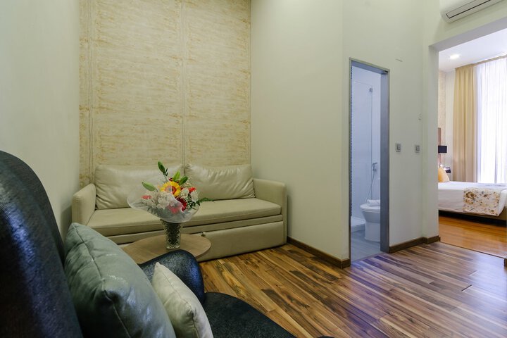 Room 42 of 86