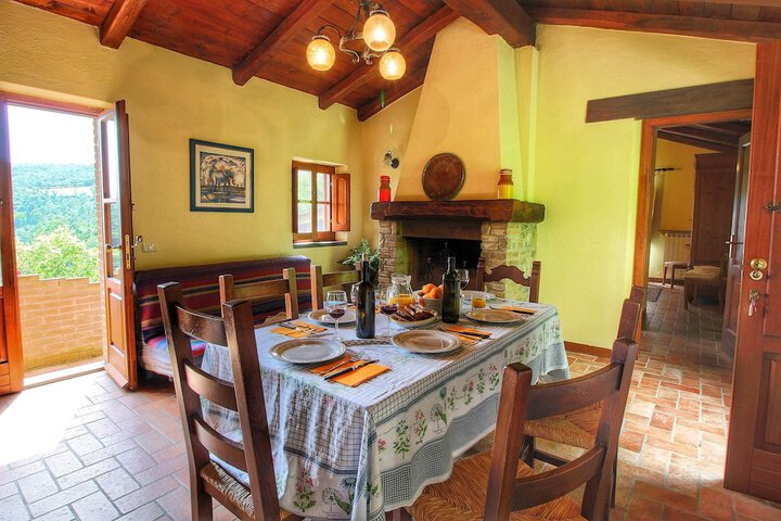 Dining 116 of 160