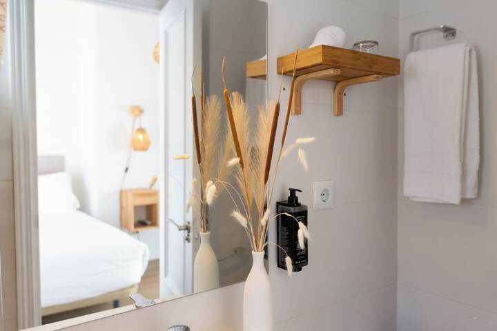 Room 25 of 37
