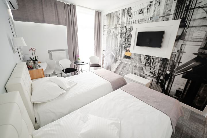 Room 11 of 56