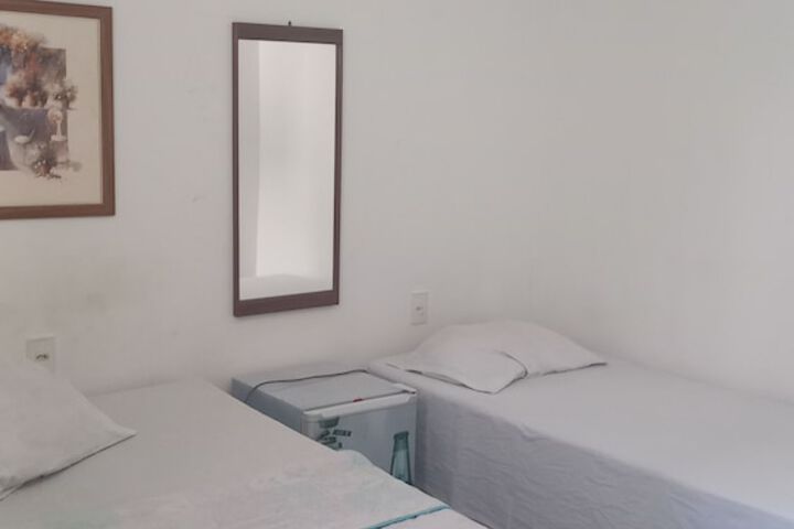 Room 11 of 17