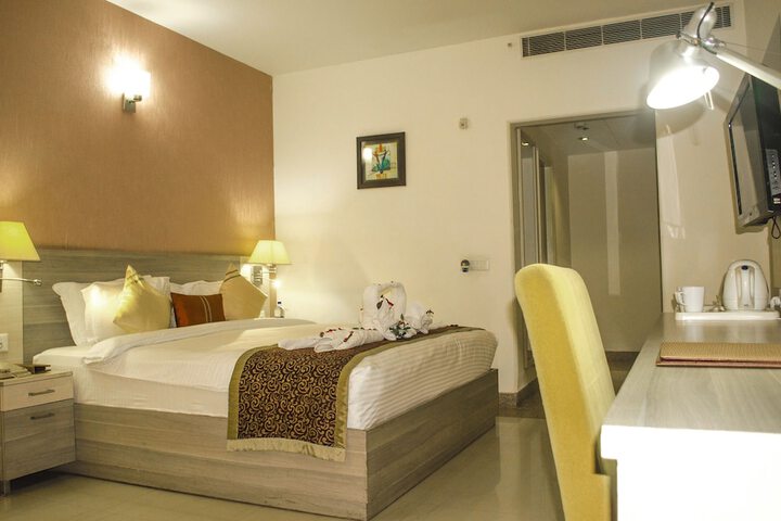Room 12 of 41