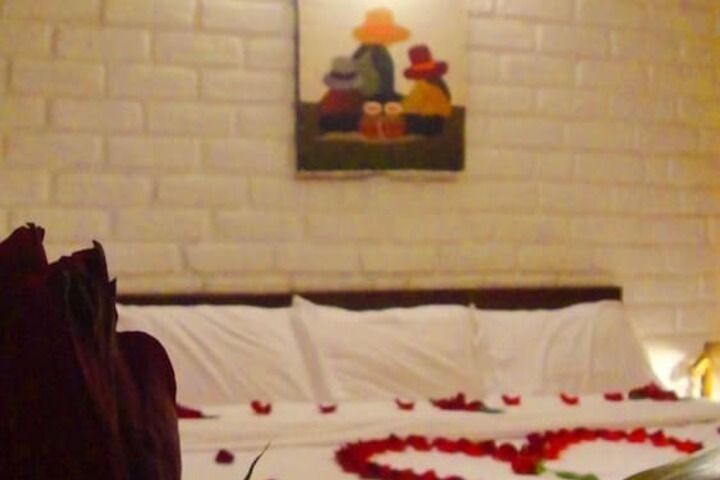 Room 5 of 25