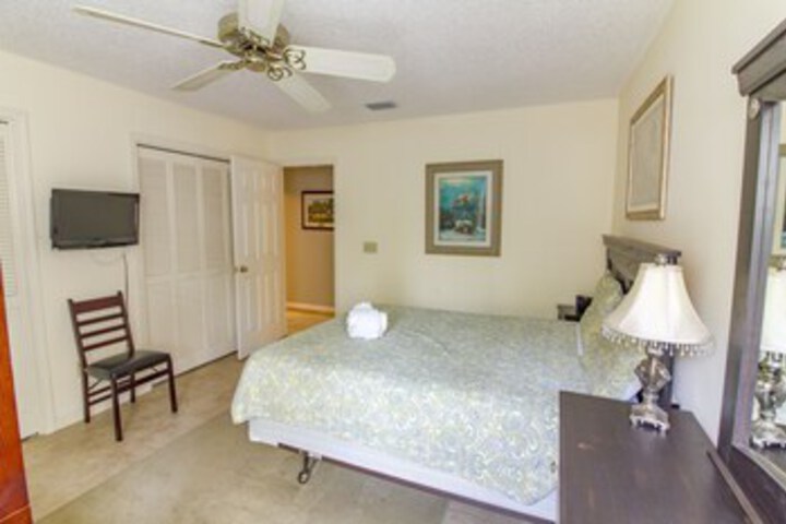Room 42 of 43