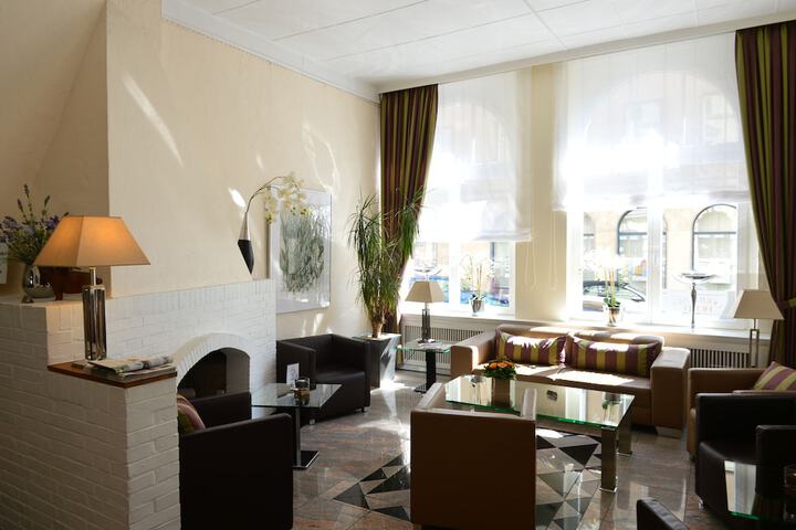 Hotel Interior 4 of 20