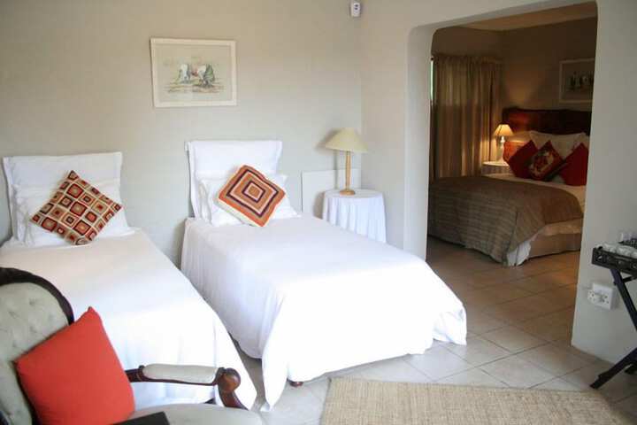 Room 2 of 32