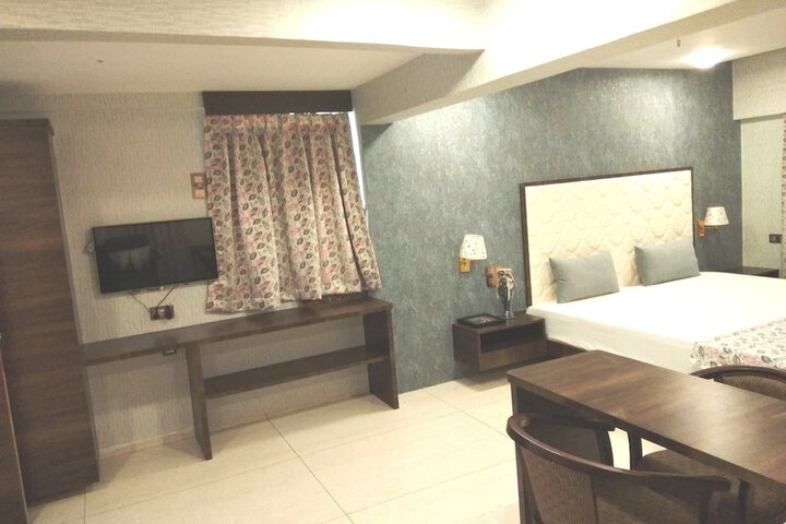 Room 14 of 71
